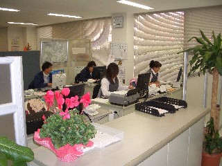 第1物流センター 入出庫保管事業 イメージ03