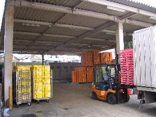 PR・番重置場 庫内作業 イメージ03